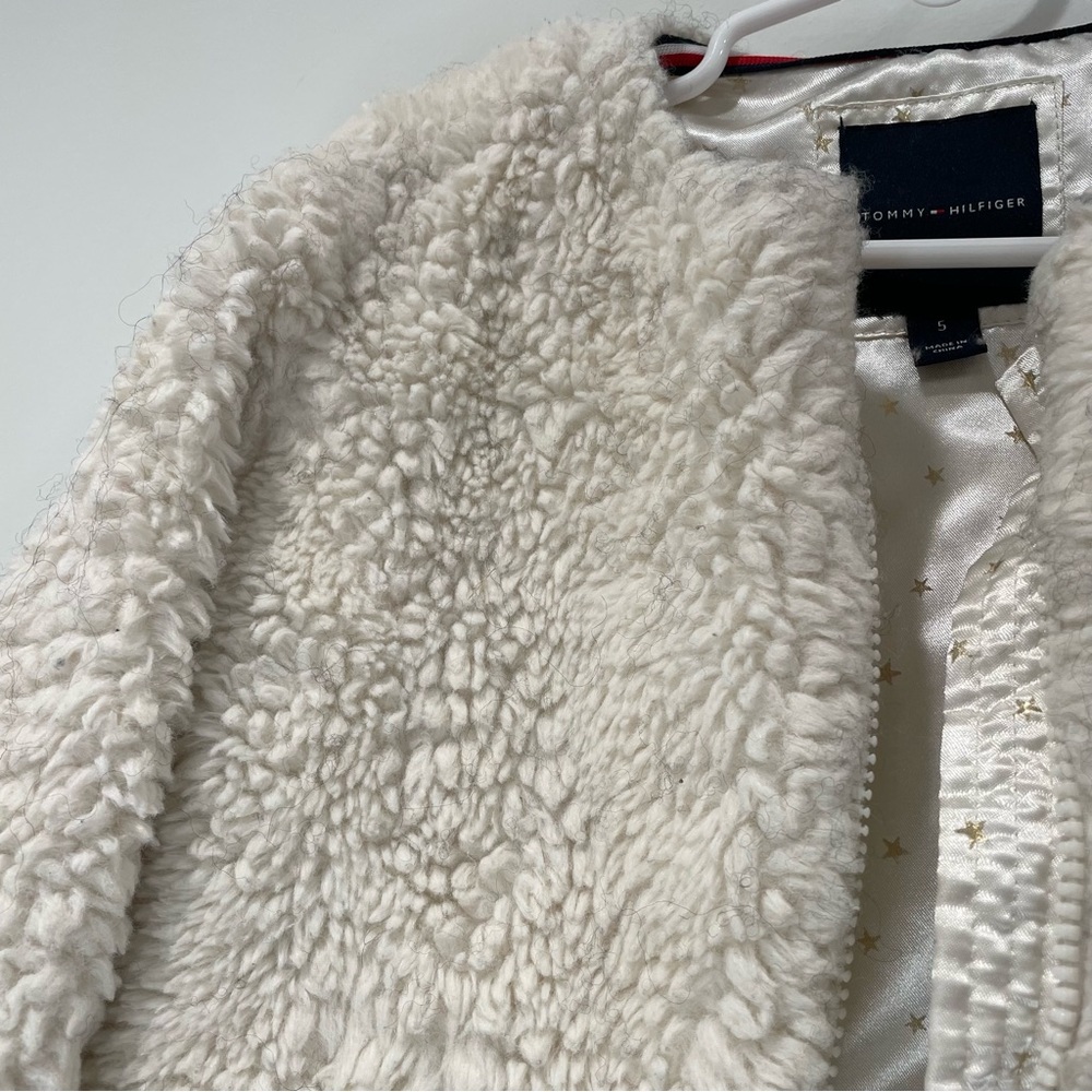 KIDS: Tommy Hilfiger Cream Faux Fur Teddy Jacket - Picture 3 of 7
